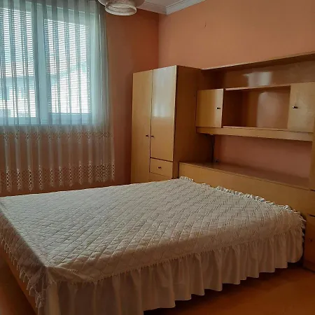Велинград Апартамент *
